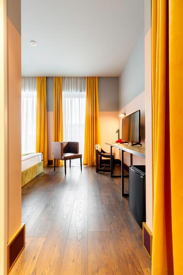 G.Vino Boutique Hotel Tbilisi Ngoại thất bức ảnh